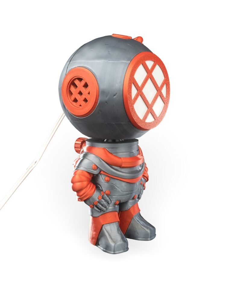 Mecha Diver Table Lamp - Image 4