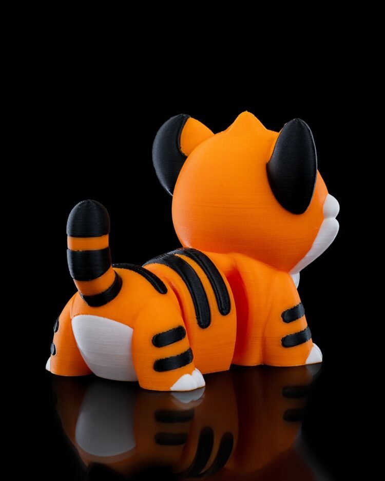 Playful Tiger - Image 2